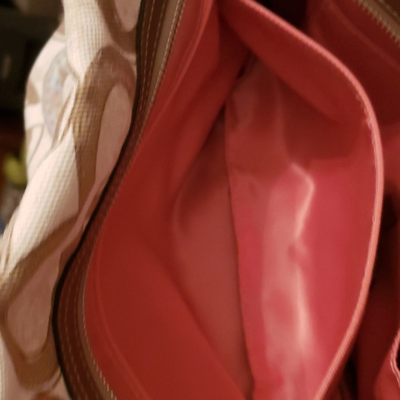 Purse - Picture 2 of 8